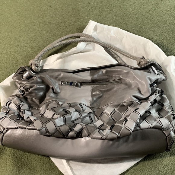 Laurel & Sunset two-tone grey purse - Picture 2 of 5